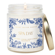 Load image into Gallery viewer, Spa Day 9 oz Soy Candle - Home Decor &amp; Gifts
